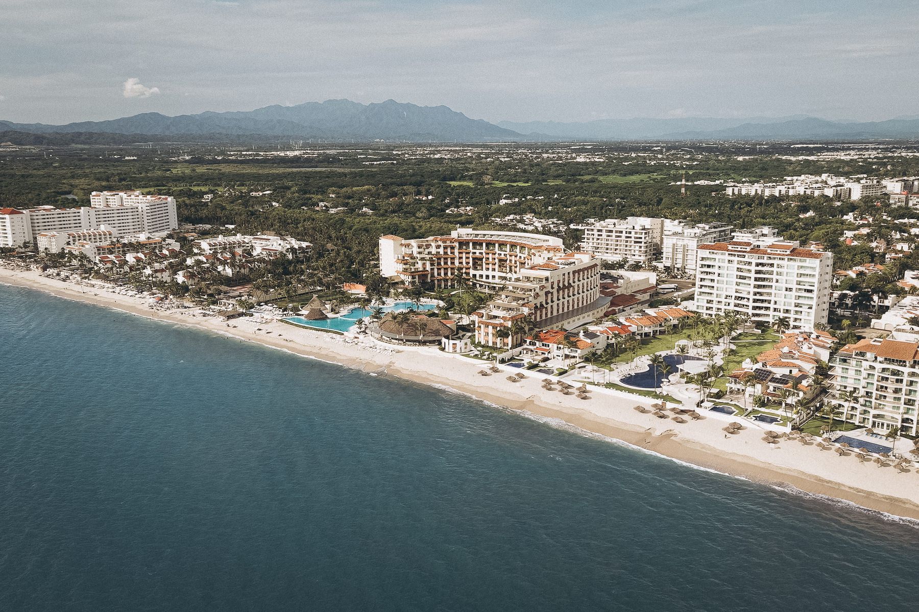 Arnelle & Quinton — wedding at Grand Velas Riviera Nayarit (1)